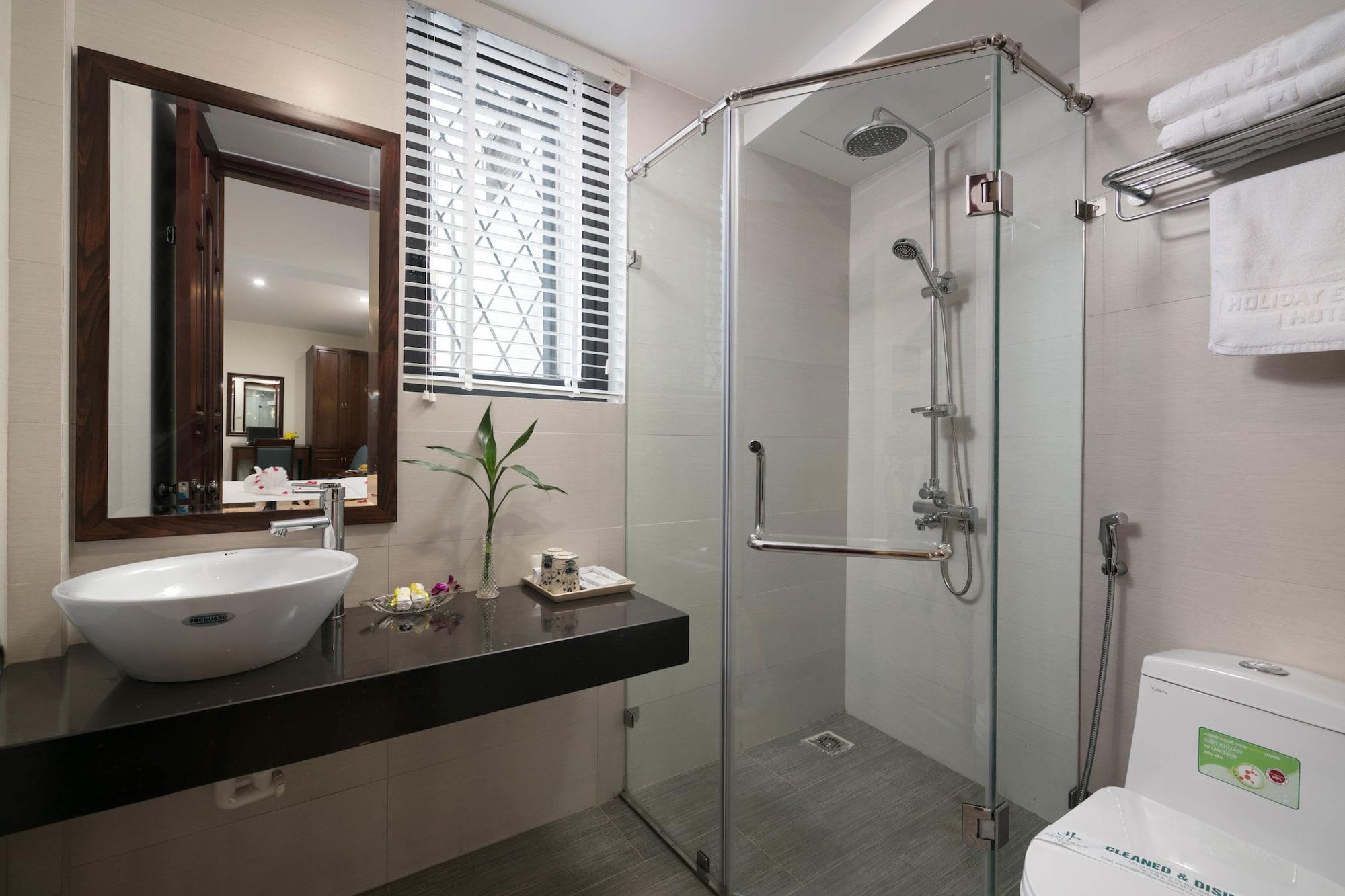 Holiday Emerald Hotel Ханой Экстерьер фото